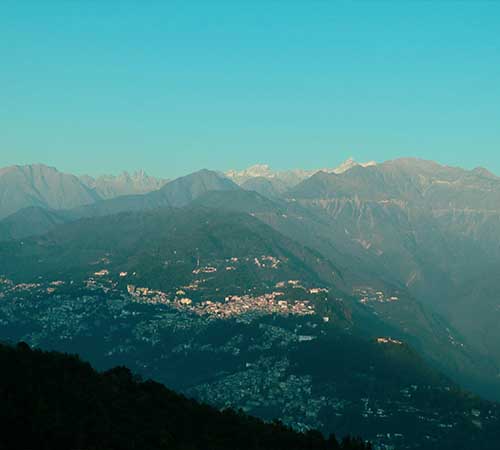 03 Nights/04 Days Adventurous Darjeeling Tour Package